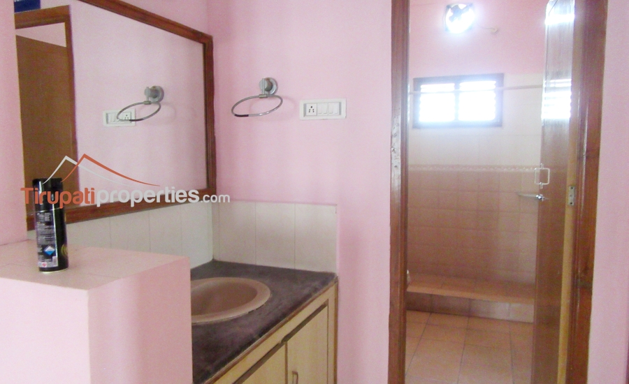 2500 Sft North Facing Double Bedroom Spacious #HouseforRent Near V.V Mahal Road, #Tirupati